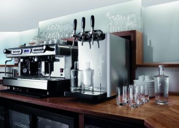 7 Tipps für ein gesundes Trinkverhalten am Arbeitsplatz