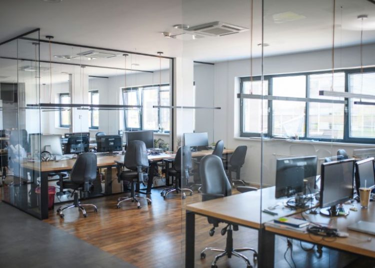 Warum eine Desk Sharing Software in modernen Büros unverzichtbar ist