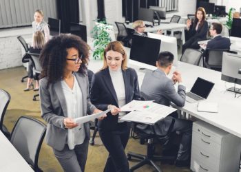 Mit der eigenen Firma ins Ausland: Strategien für einen erfolgreichen Neustart