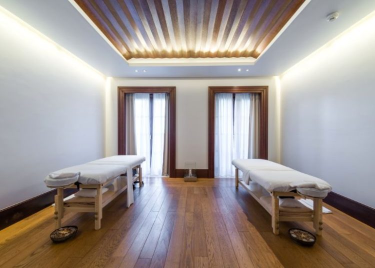 Elektrisch beheizte Massageliegen für optimalen Komfort